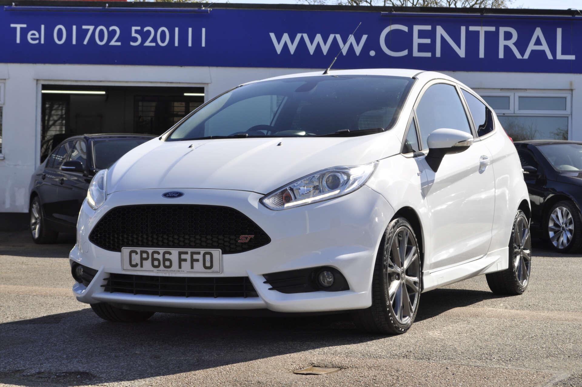 Ford Fiesta view 31