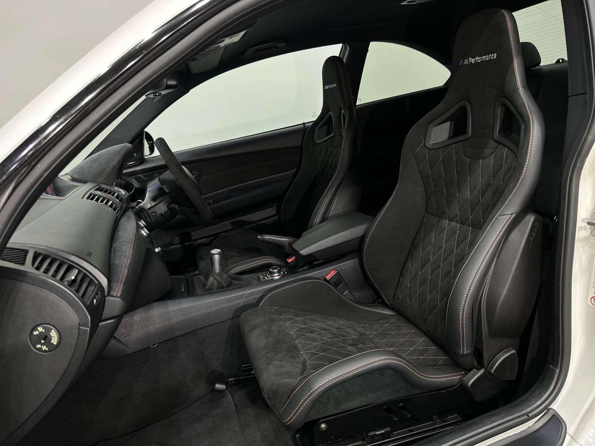 BMW 1 Series view 37