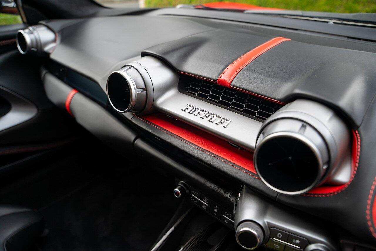 Ferrari 812 view 67