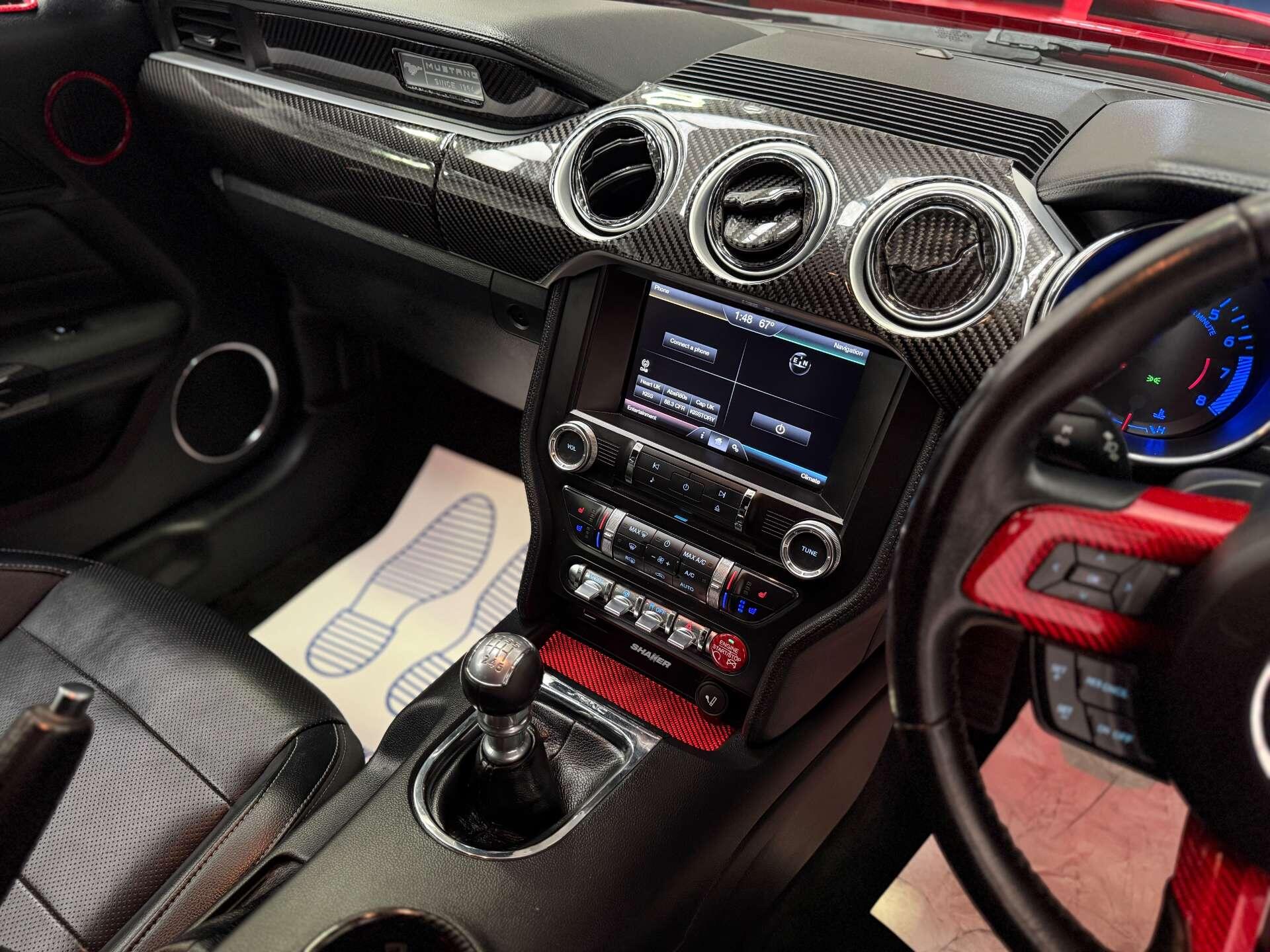 Ford Mustang view 22