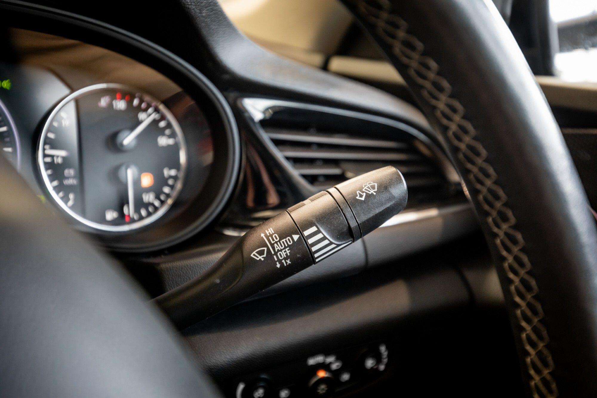Vauxhall Insignia view 23
