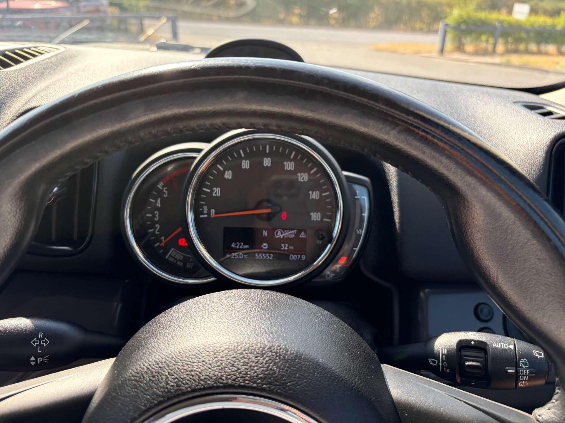 Mini Countryman view 38