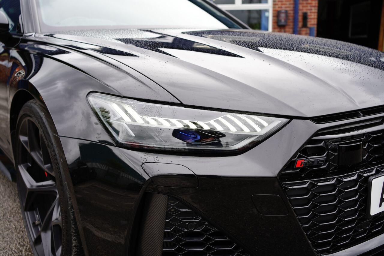 Audi RS6 view 14