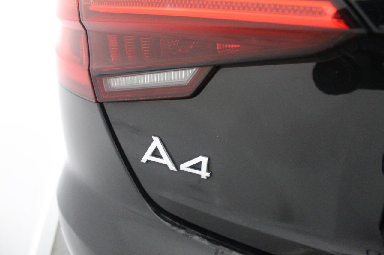 Audi A4 view 19