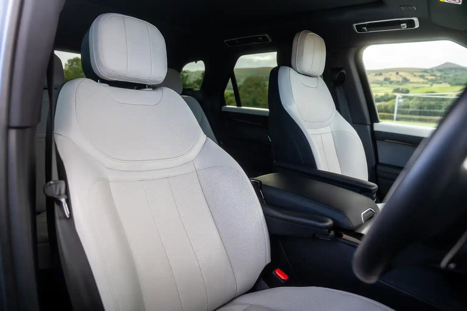 Land Rover Range Rover Sport view 20