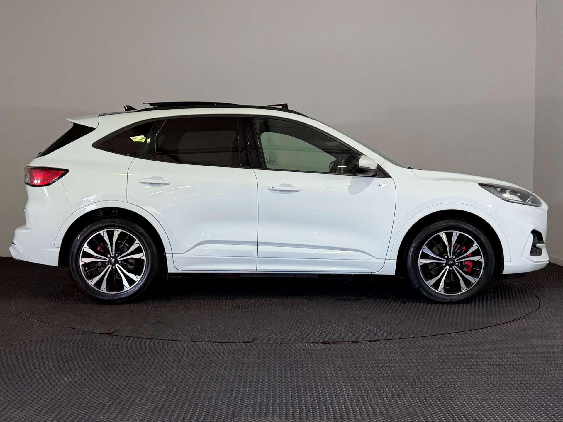 Ford Kuga view 8