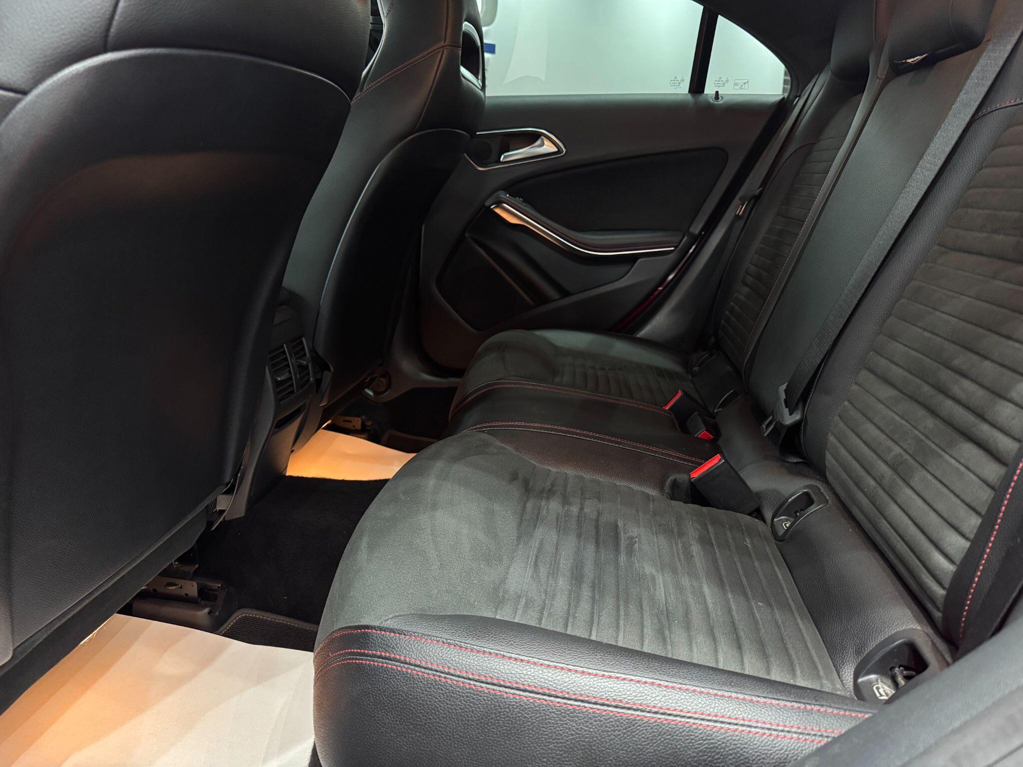 Mercedes-Benz CLA view 65
