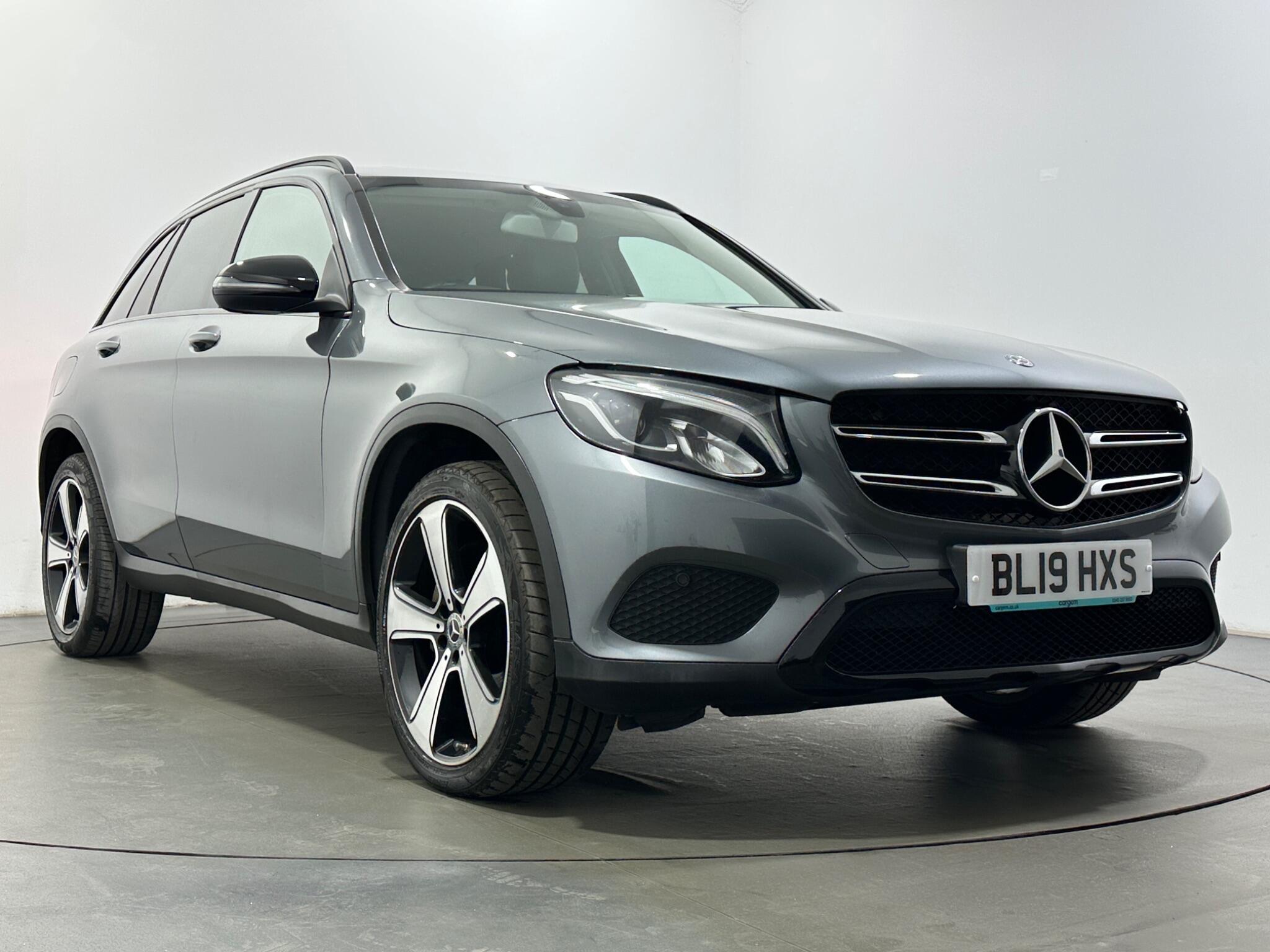 Mercedes-Benz GLC view 53