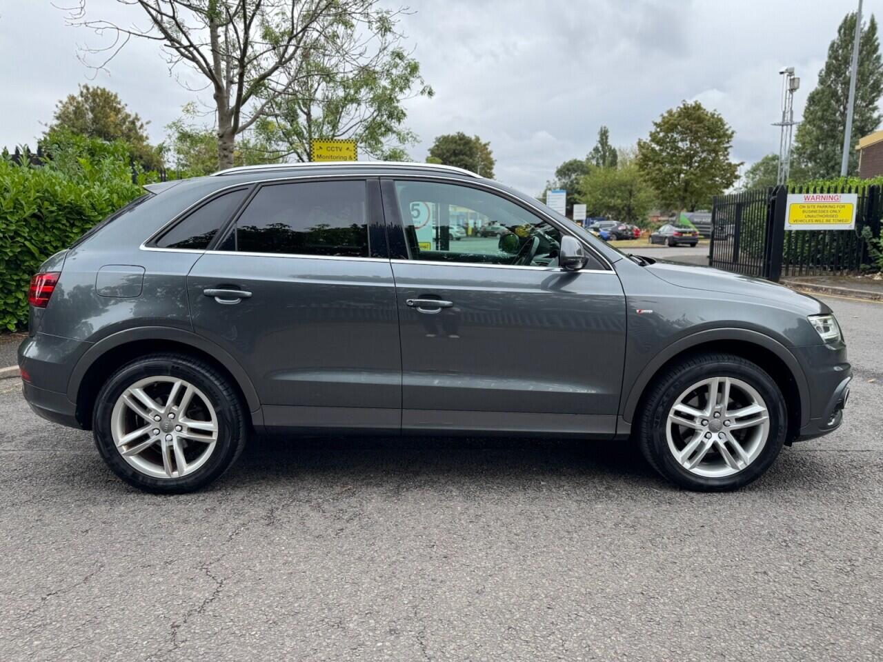 Audi Q3 view 2