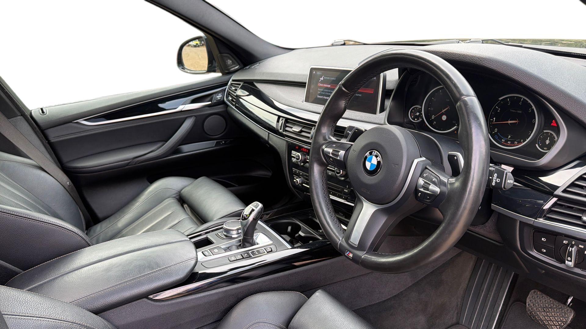 BMW X5 view 6