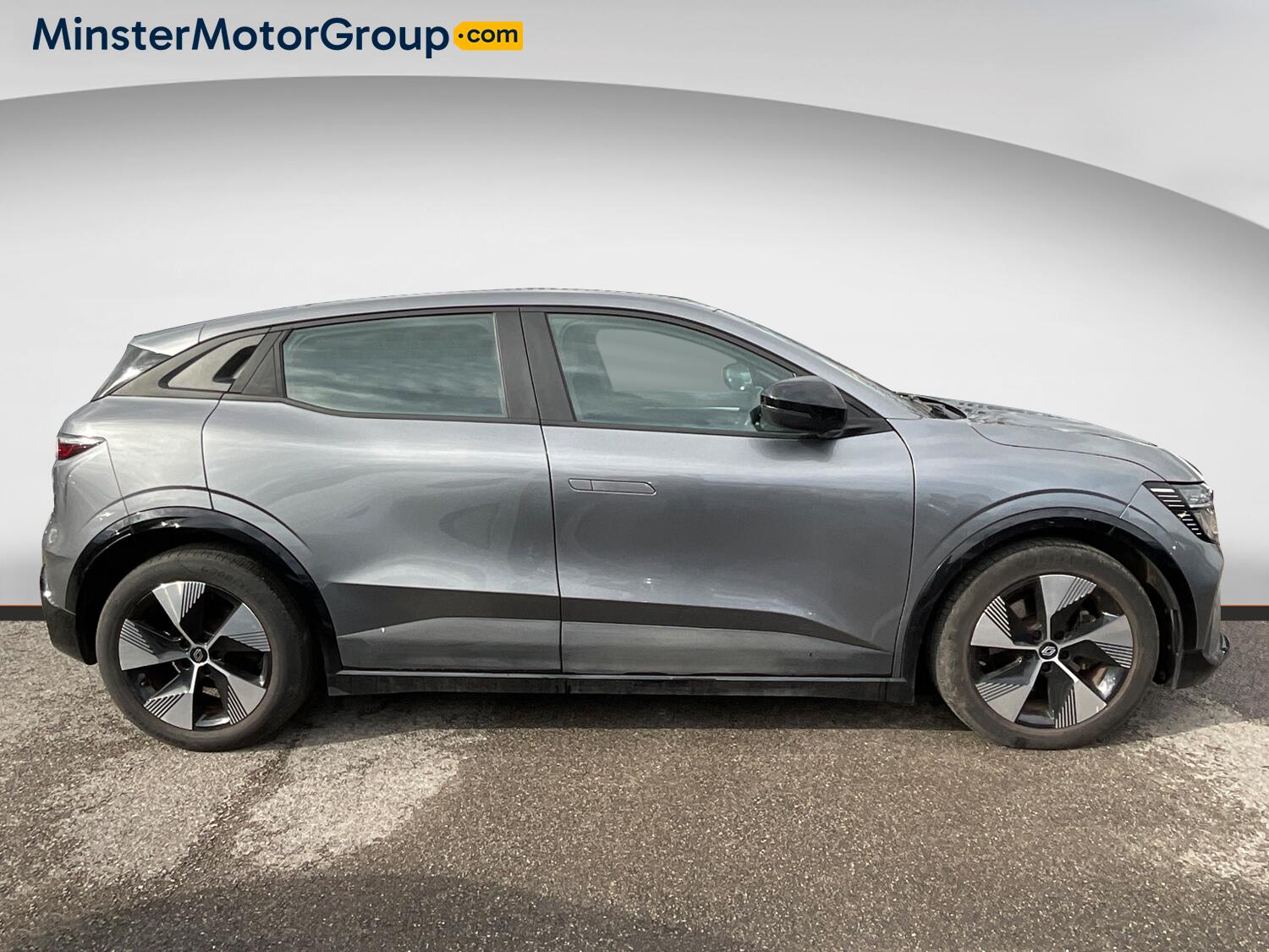 Renault Megane E-Tech view 2