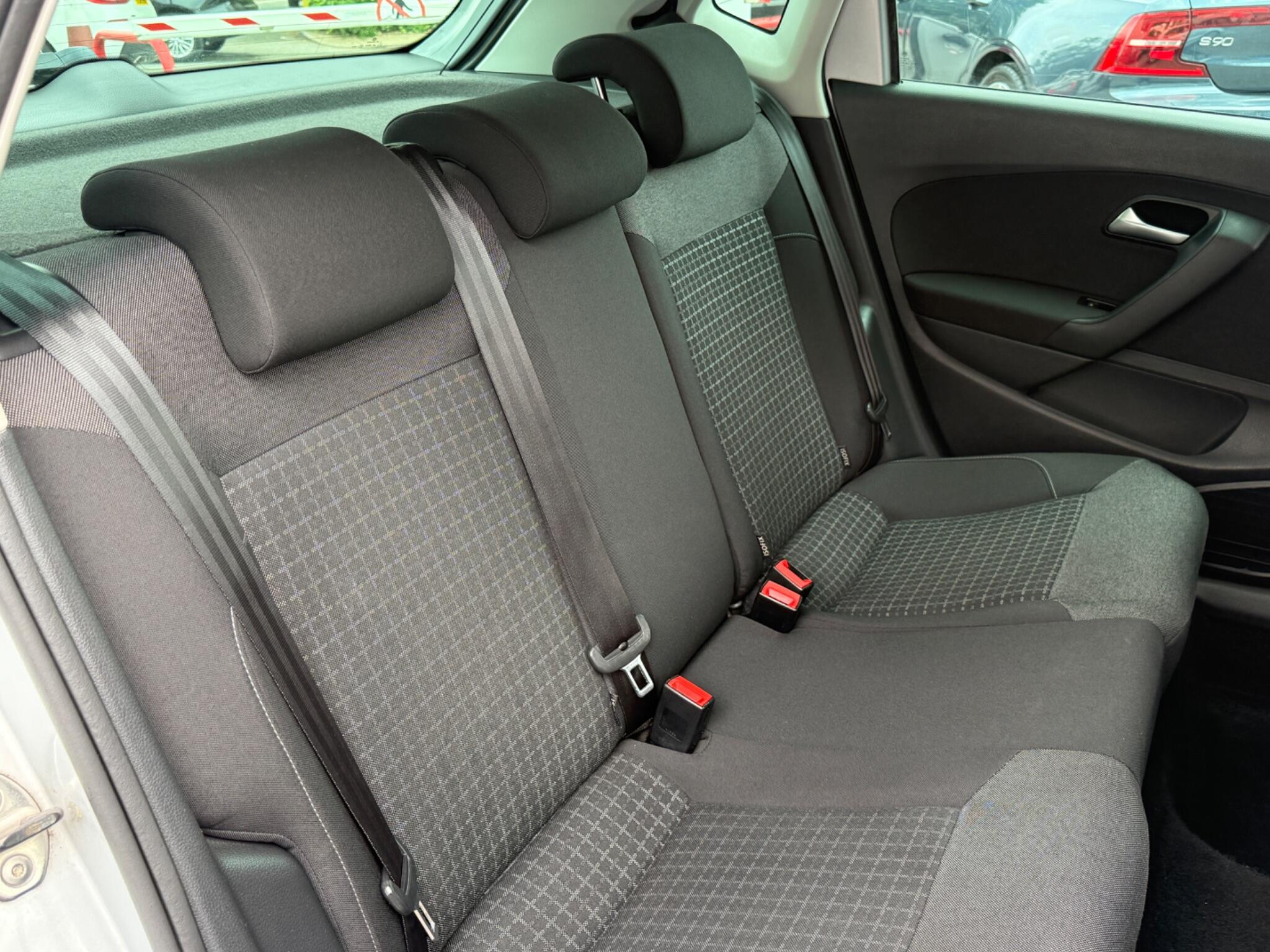 Volkswagen Polo - Image 36