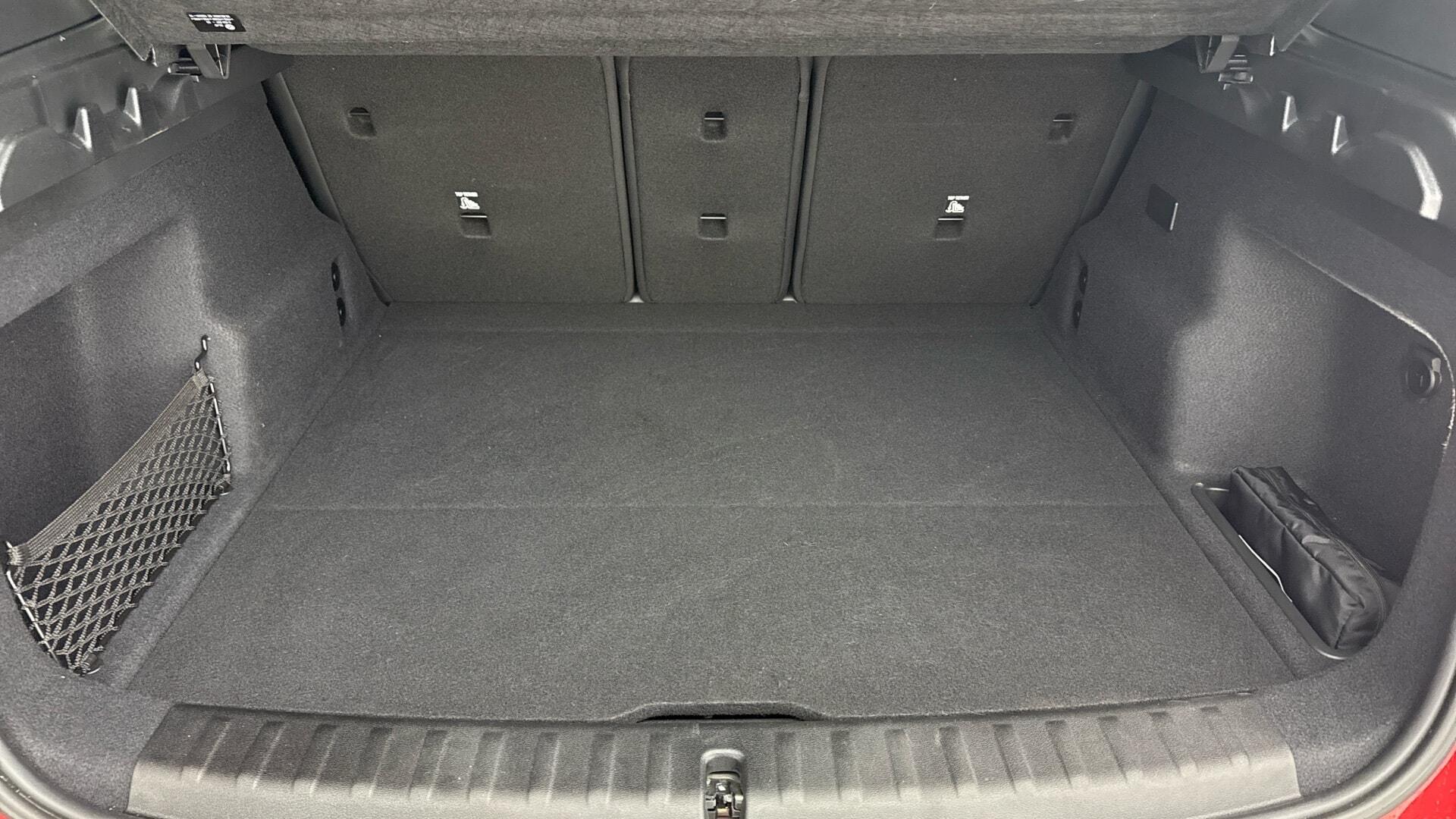 BMW X1 view 13