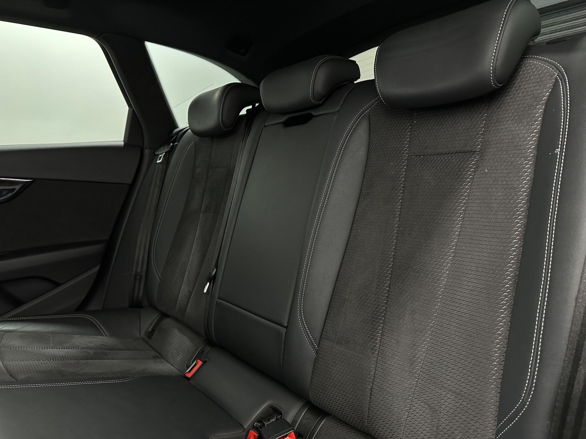 Audi A4 view 39