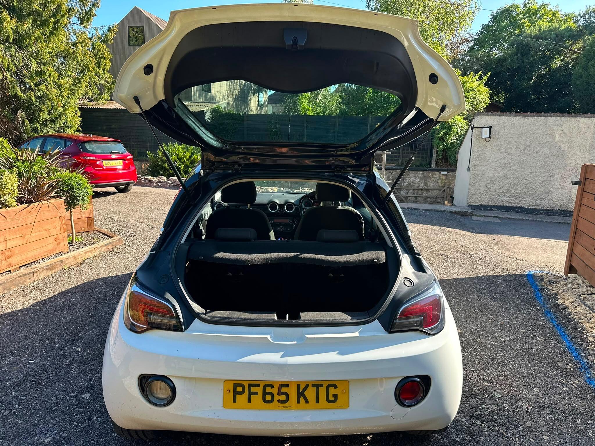 Vauxhall Adam view 32