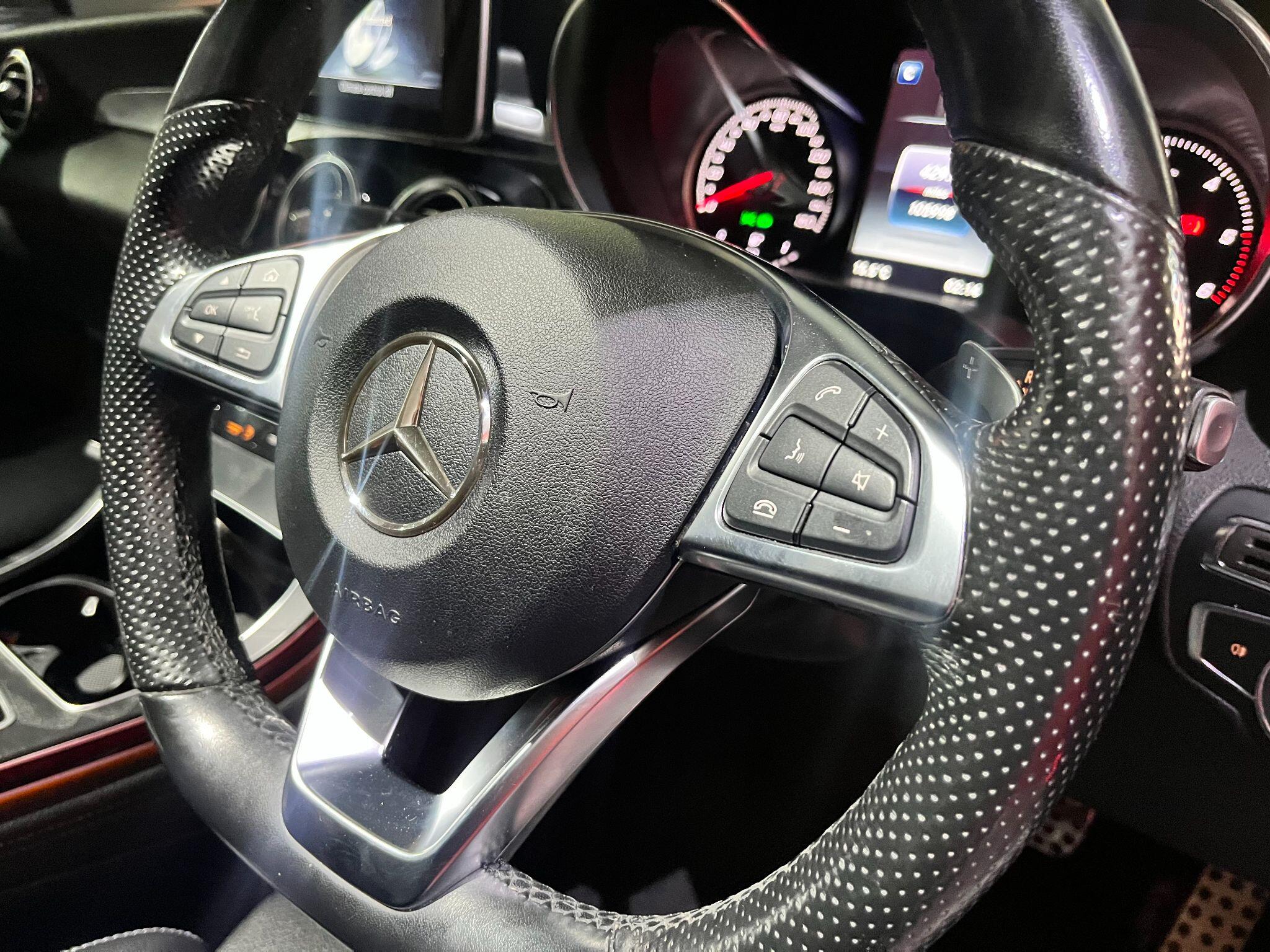 Mercedes-Benz GLC view 14