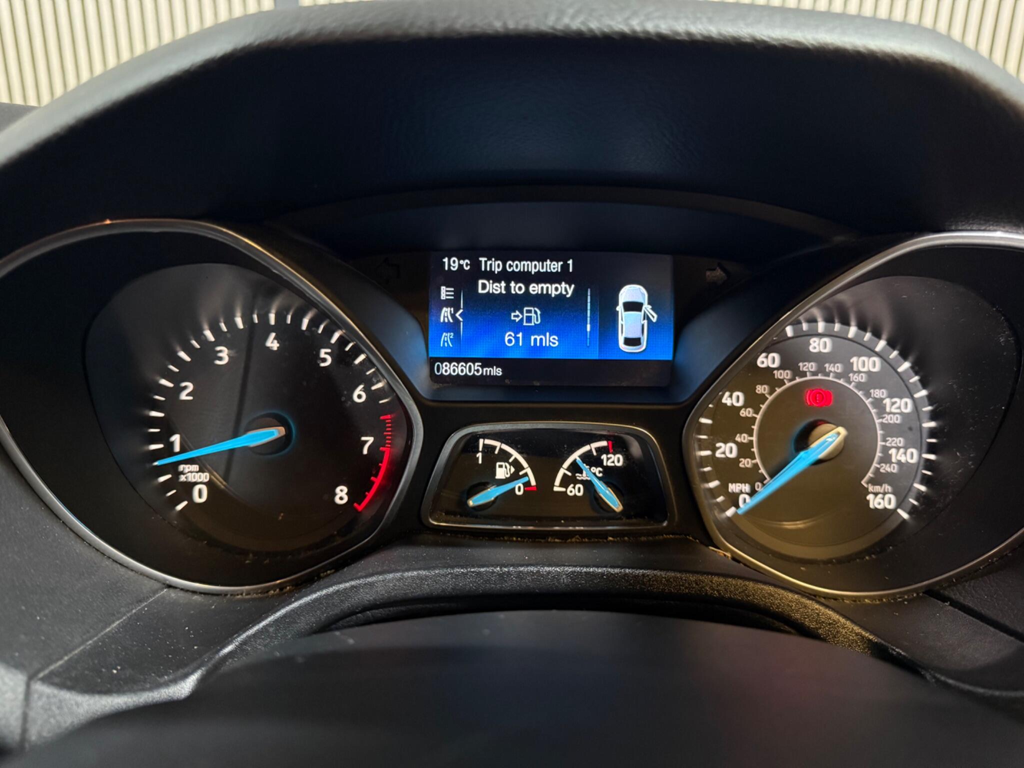 2018 Ford Focus 1.0T EcoBoost ST-Line Euro 6 (s/s) 5dr • 87,000 miles image 25