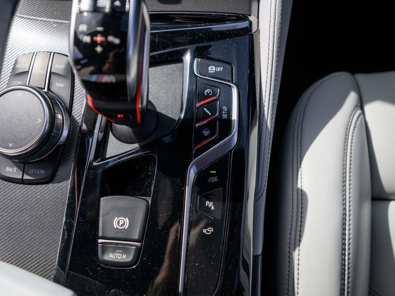BMW M5 view 33