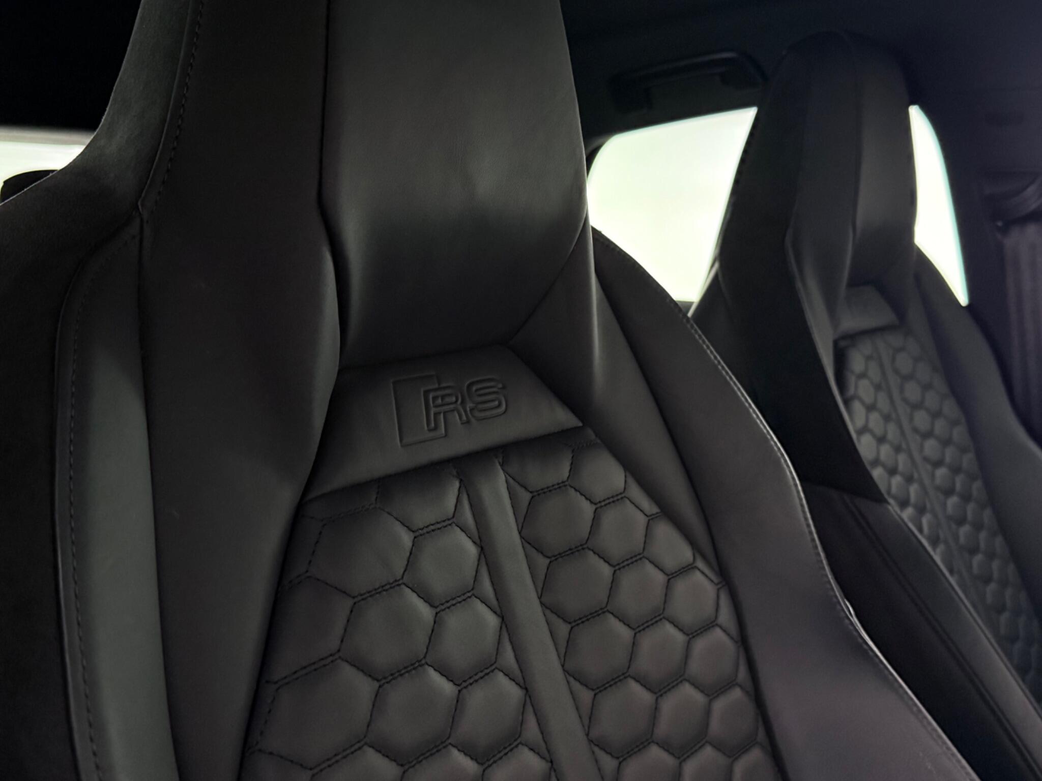 Audi RS Q3 view 44