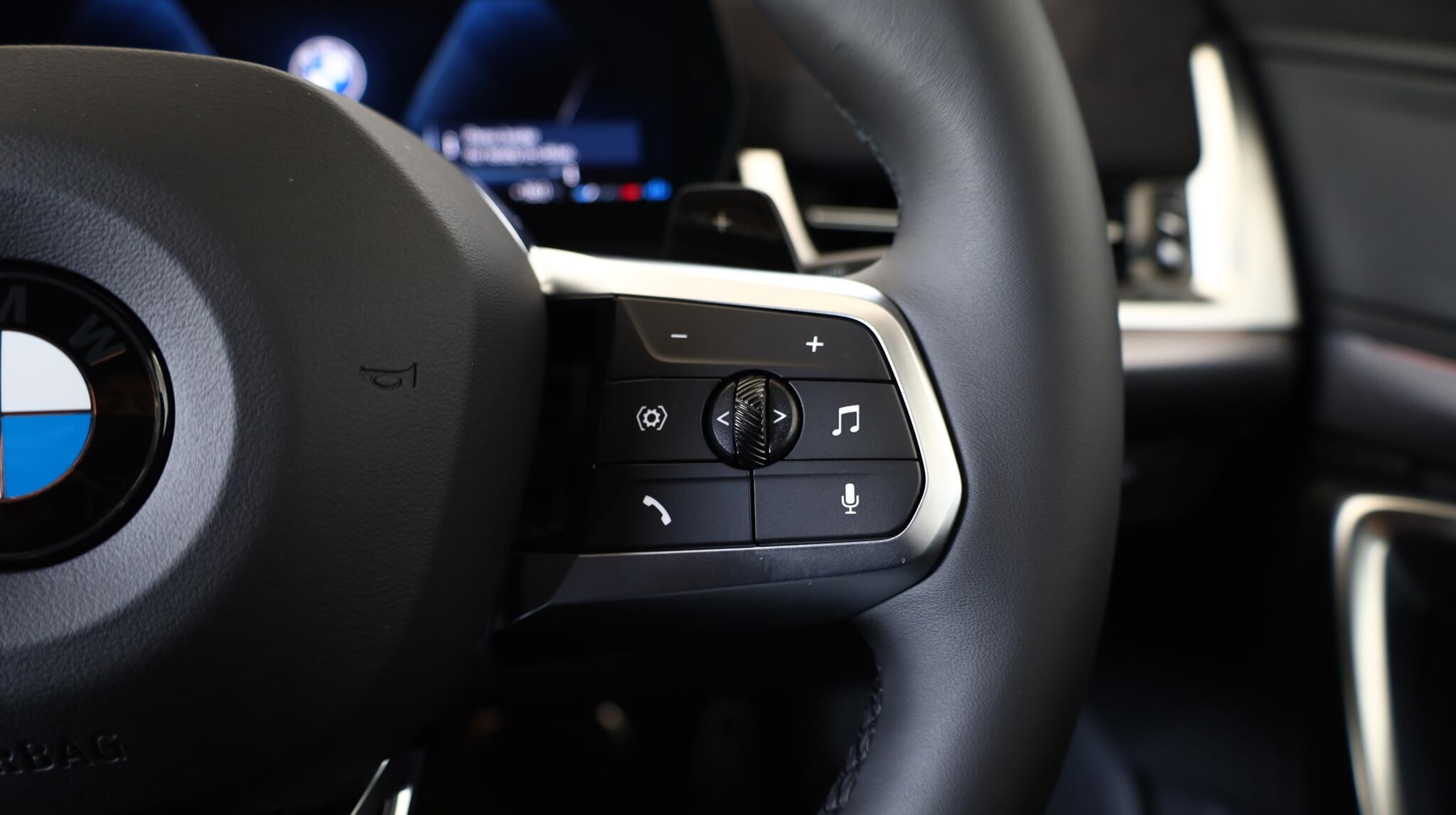 BMW X2 view 18