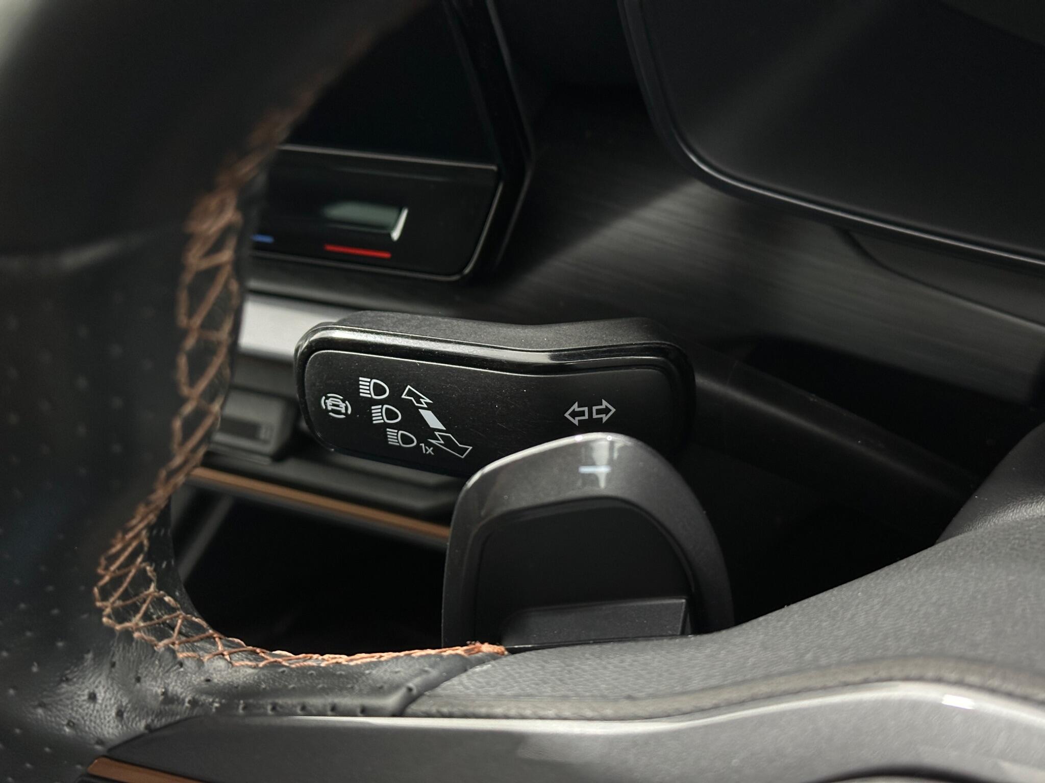 Cupra CUPRA Leon view 14