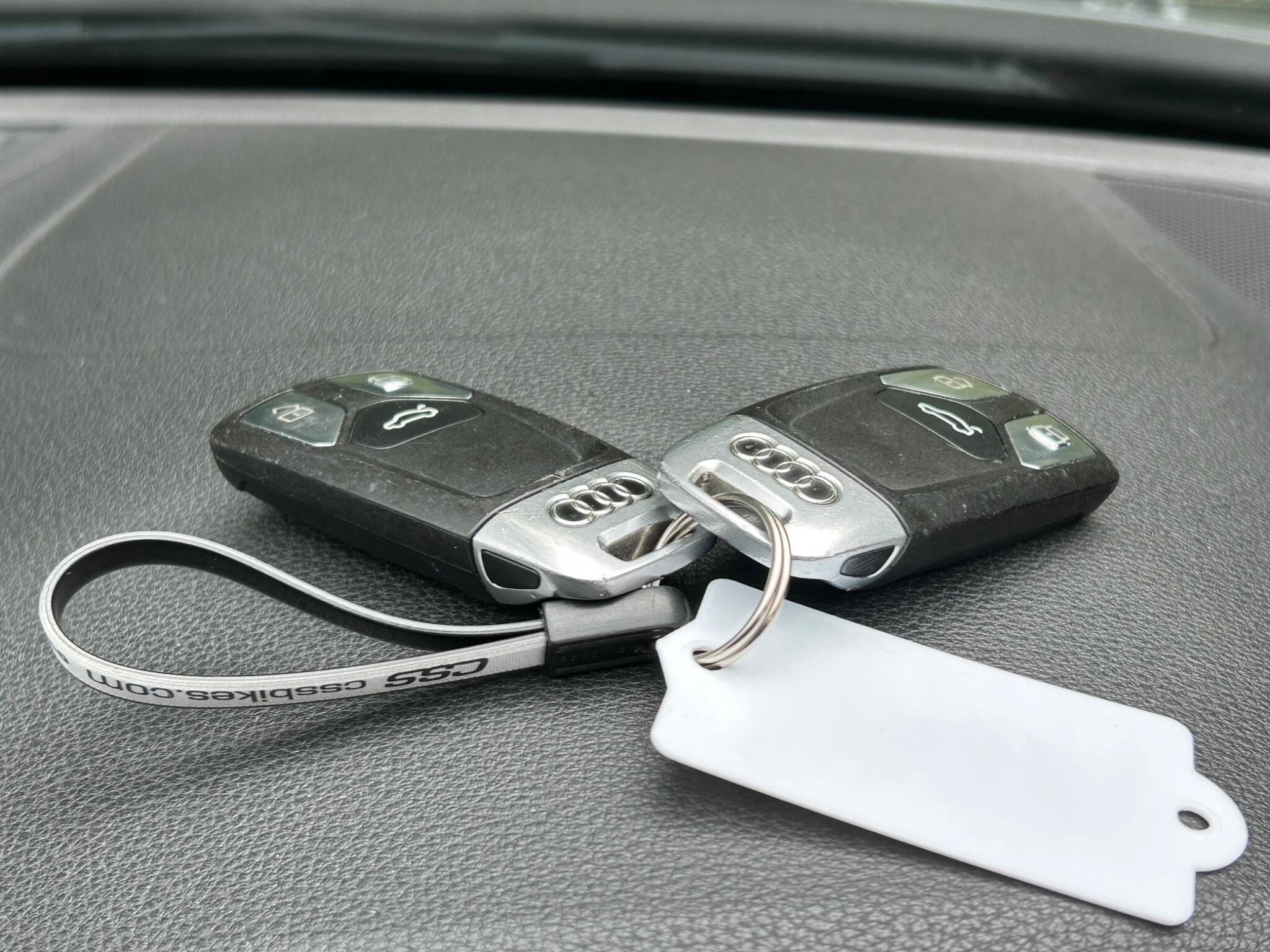 Audi A4 view 39