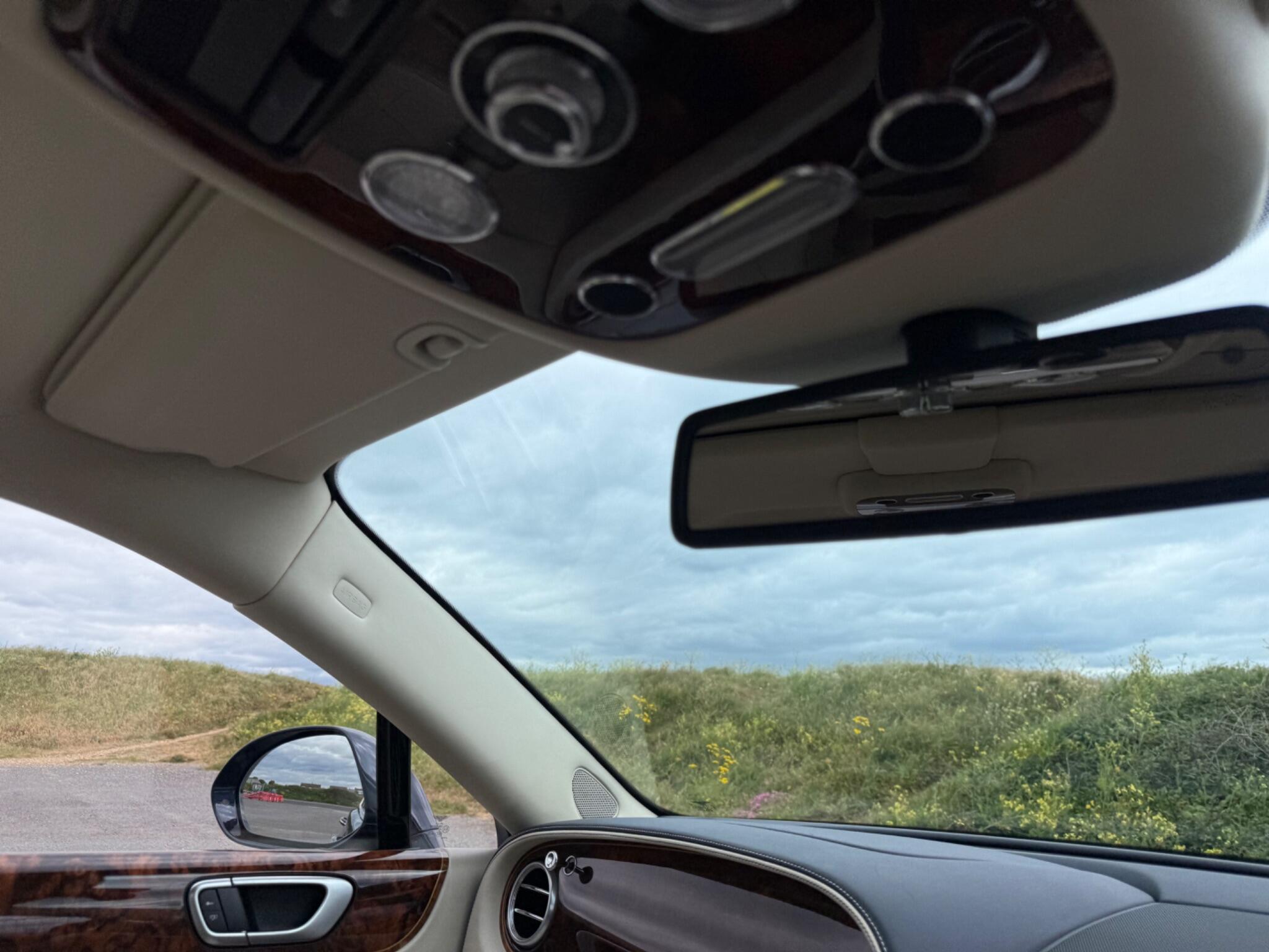 Bentley Continental view 66