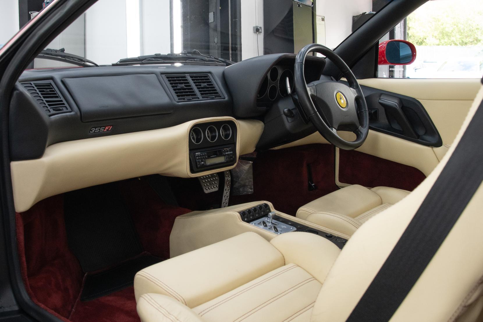Ferrari 355 F1 view 10