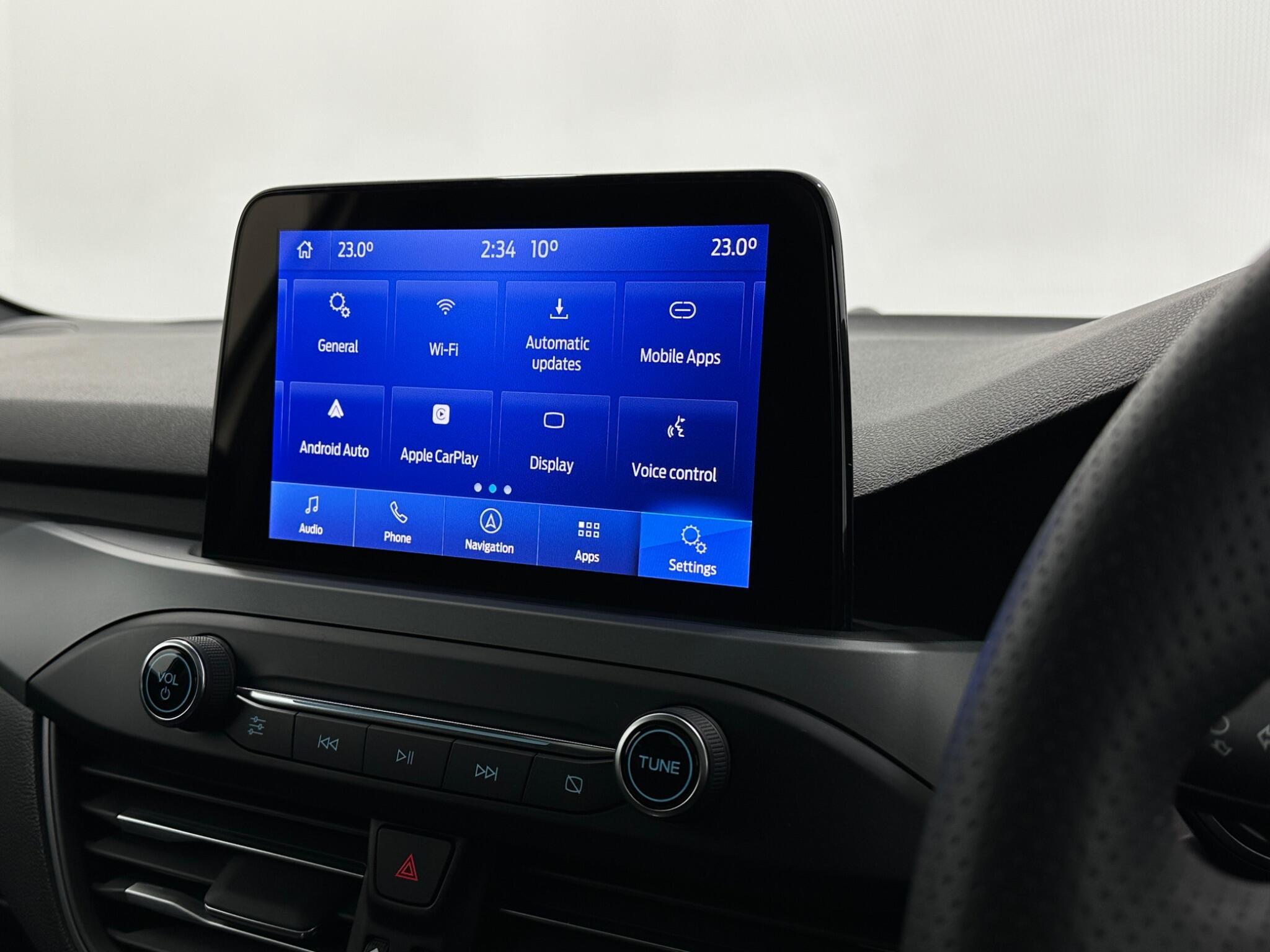 Ford Focus view 25