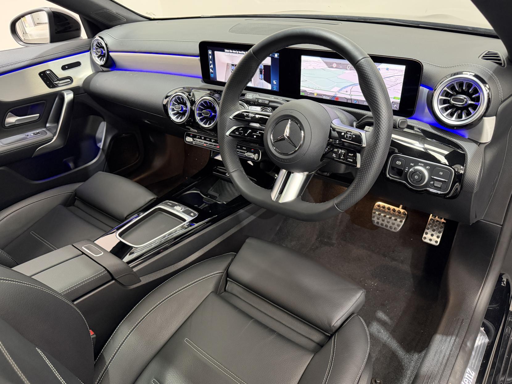 Mercedes-Benz Cla view 21