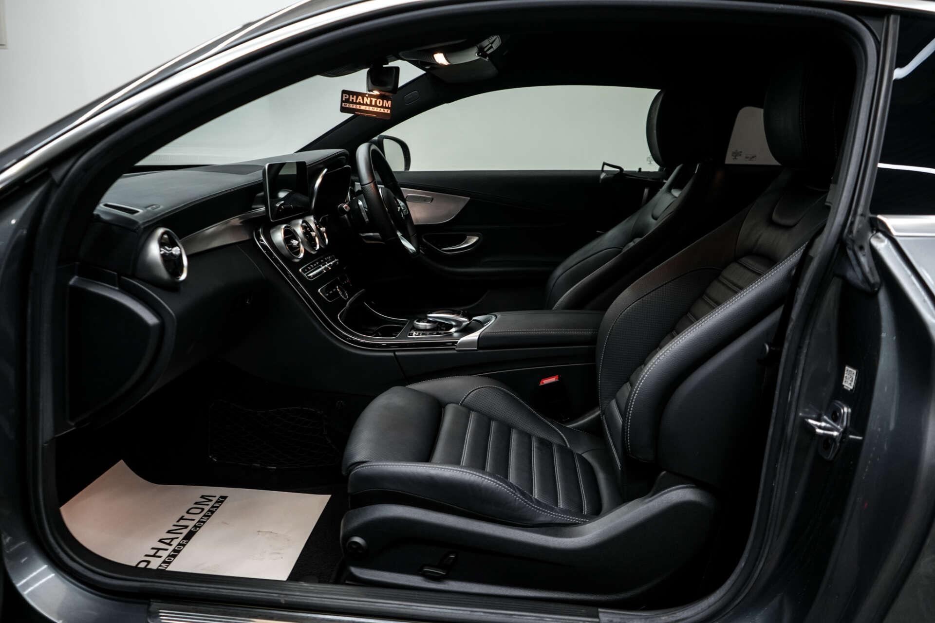 Mercedes-Benz C Class view 21