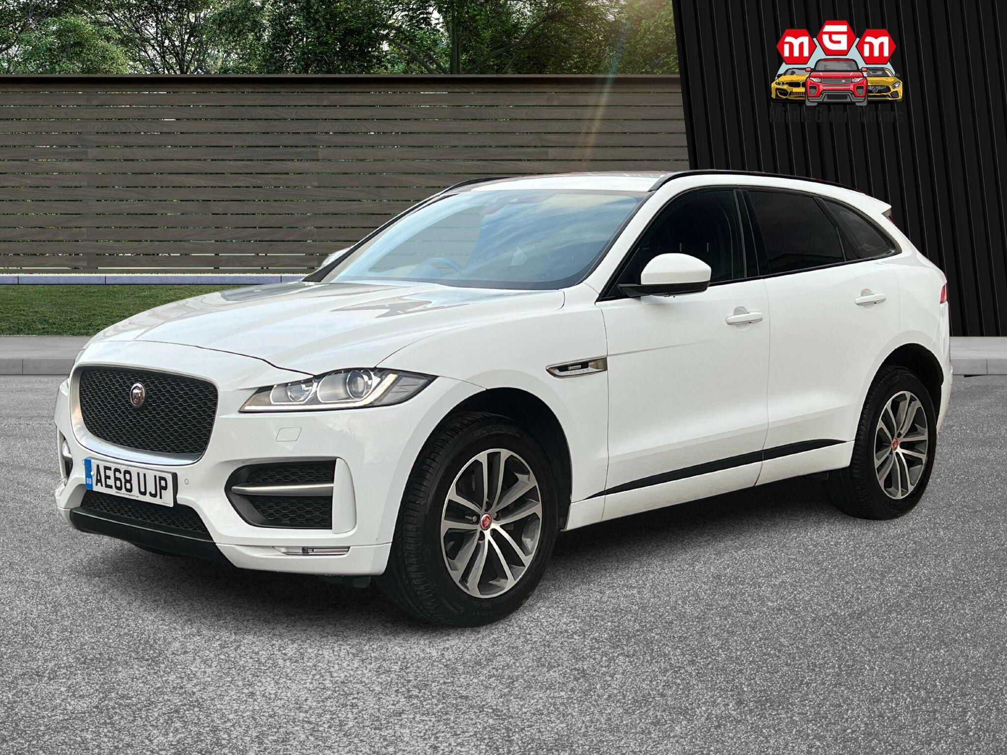 Jaguar F-Pace view 4
