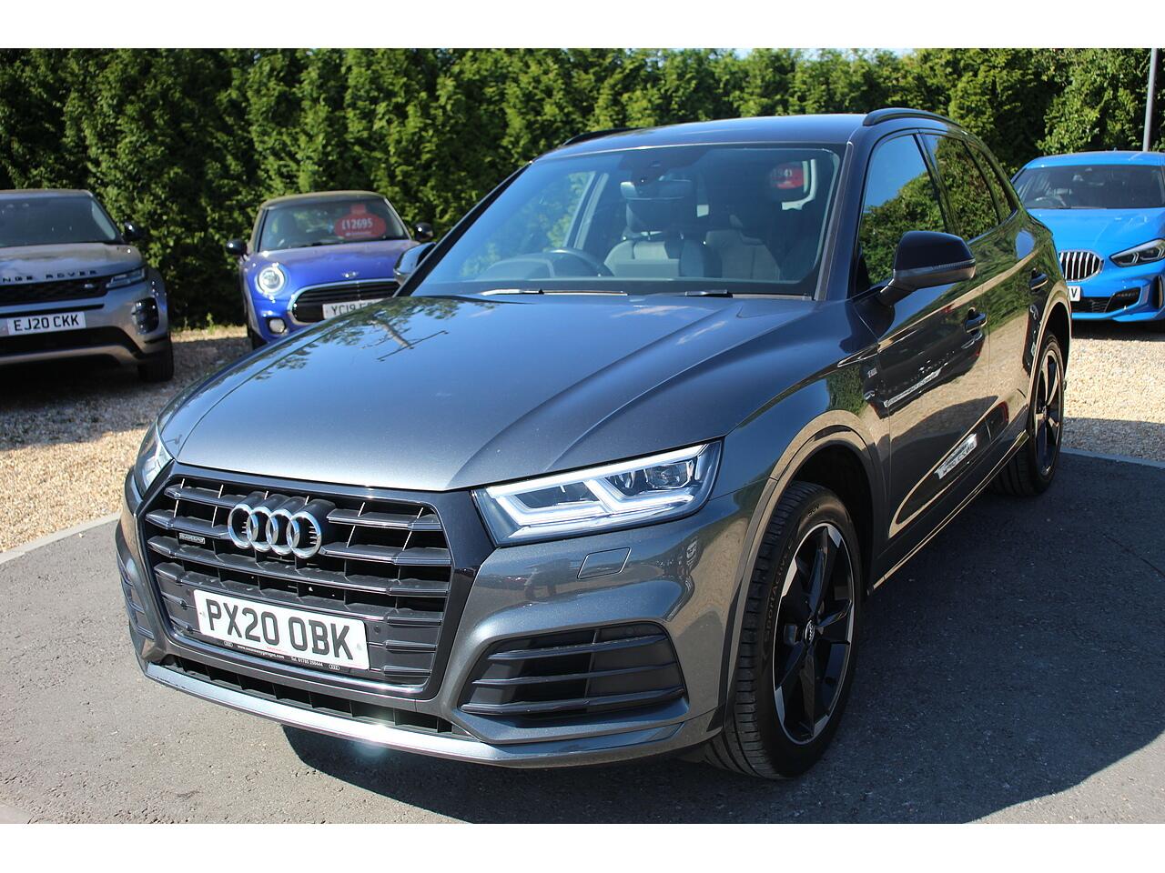 Audi Q5 view 5