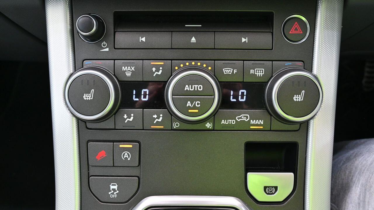 Land Rover Range Rover Evoque view 27