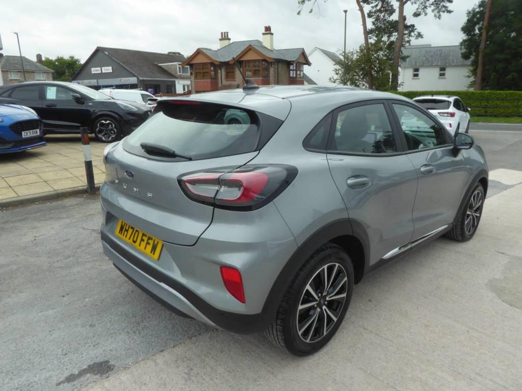 Ford Puma view 3