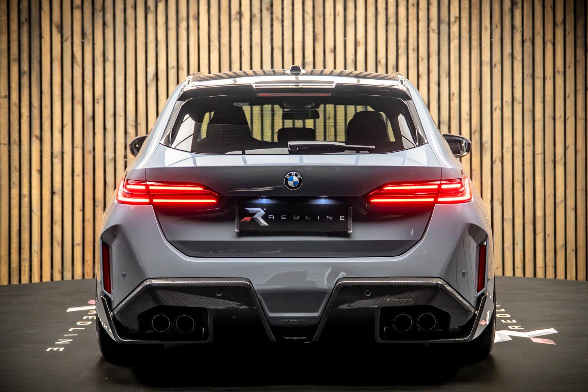 BMW M5 view 6