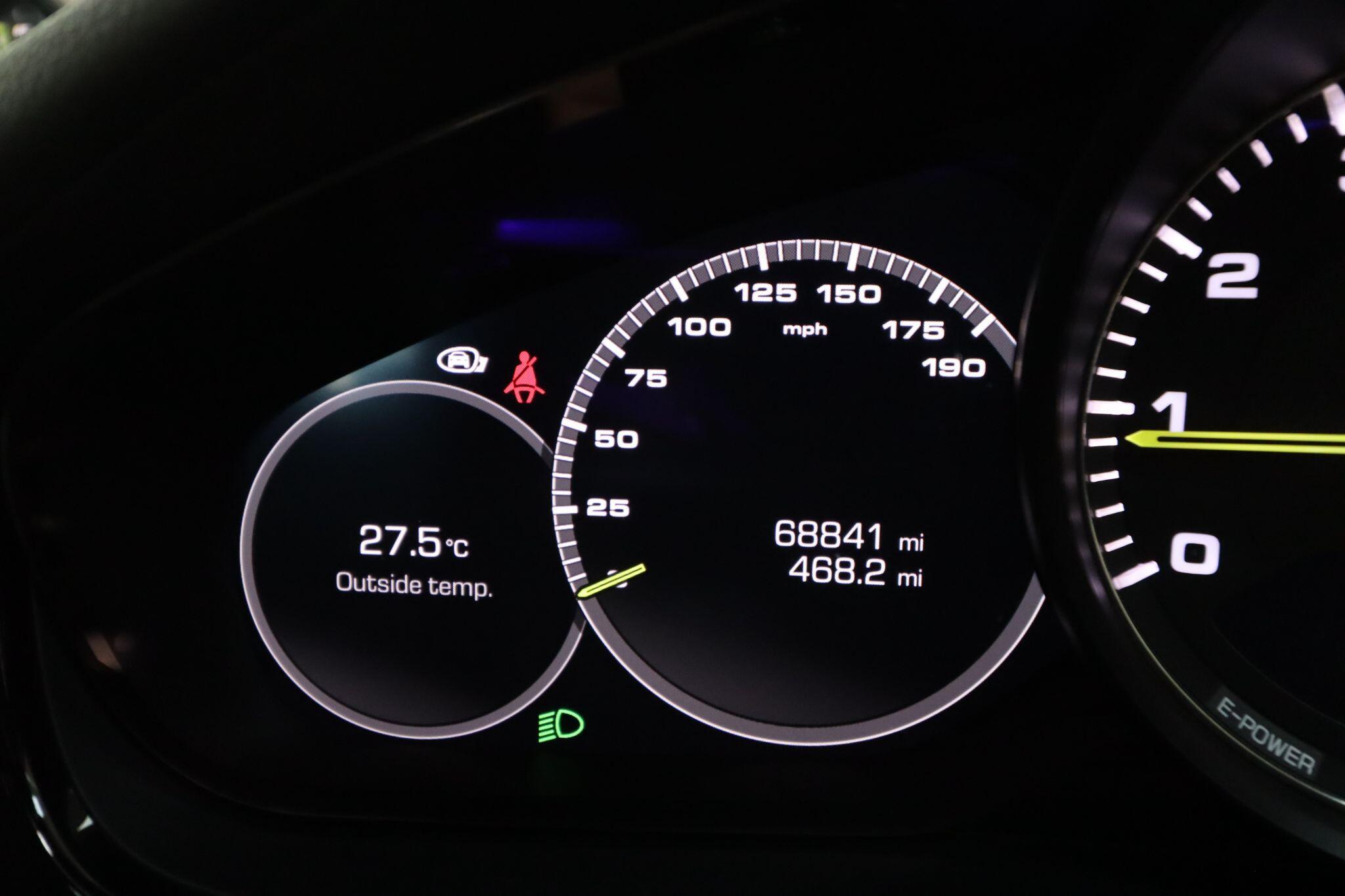 Porsche Panamera view 45