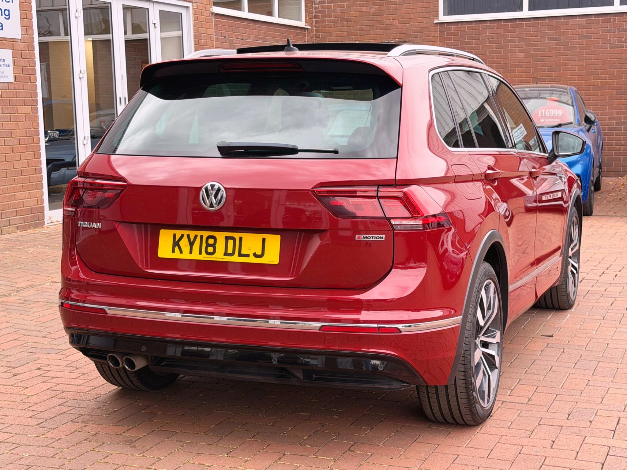 Volkswagen Tiguan view 22