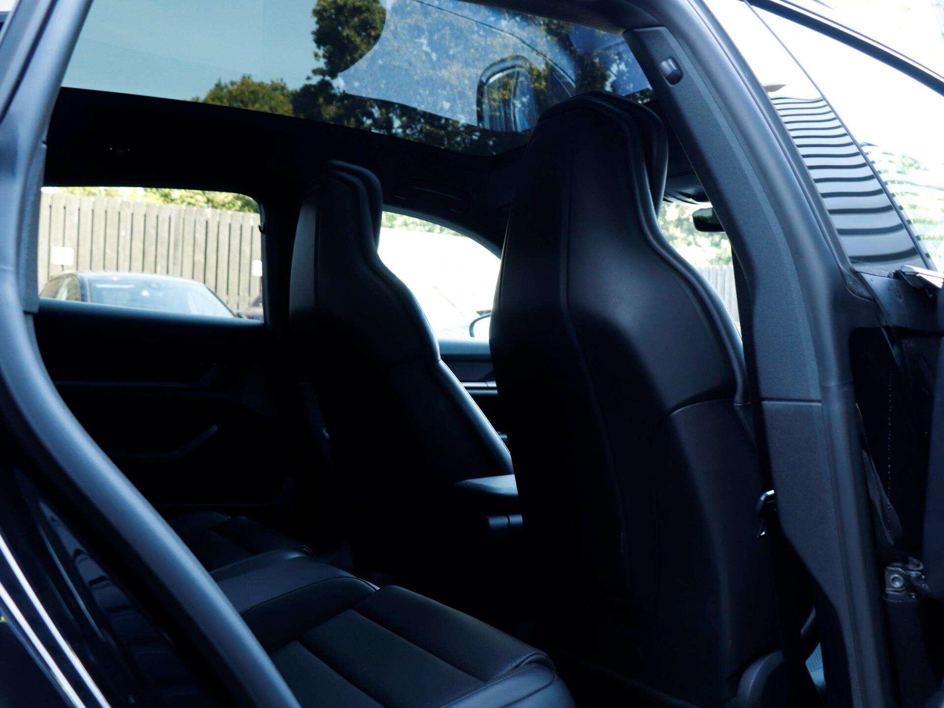 Porsche Taycan view 28