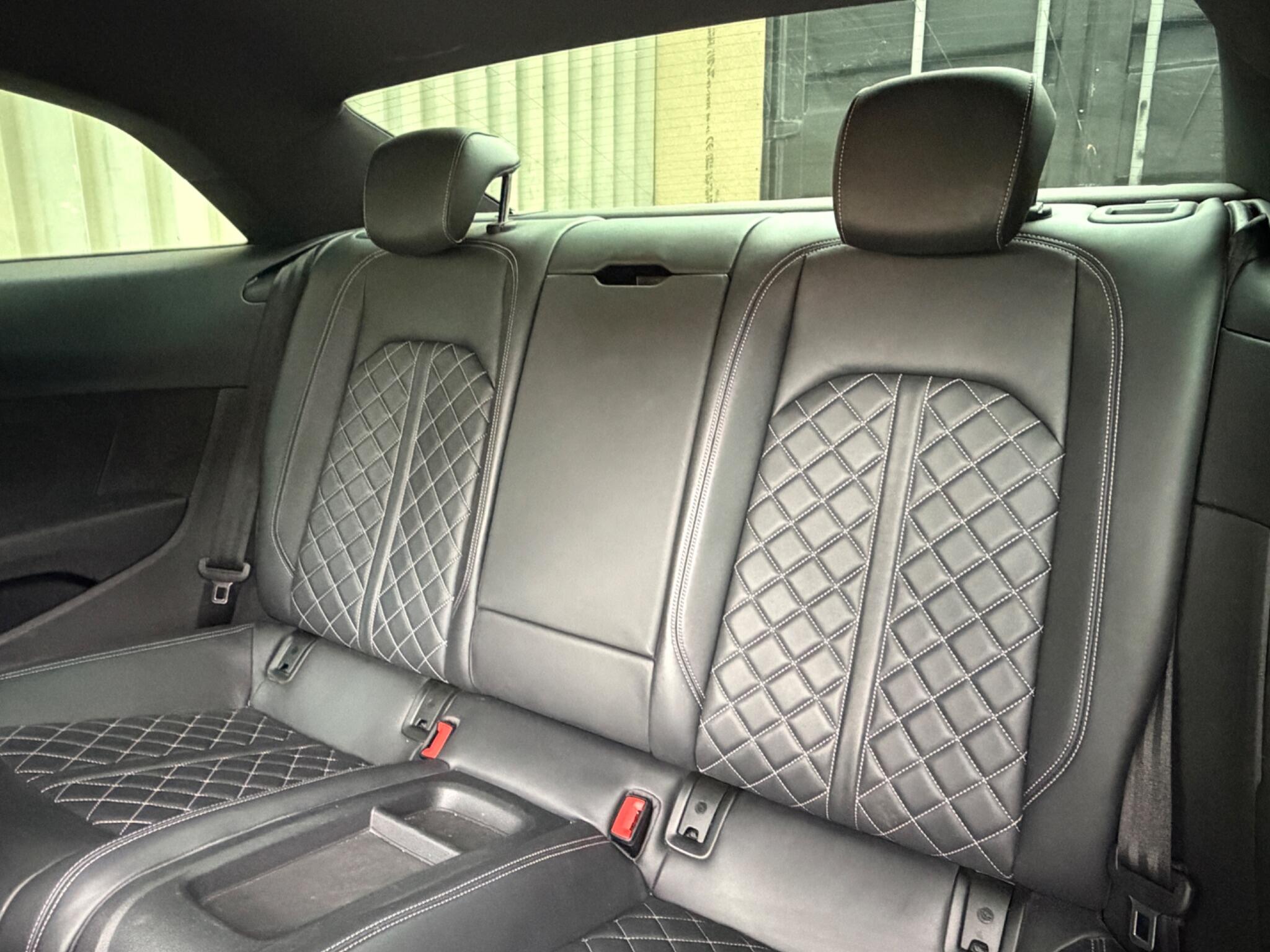 Audi S5 view 25