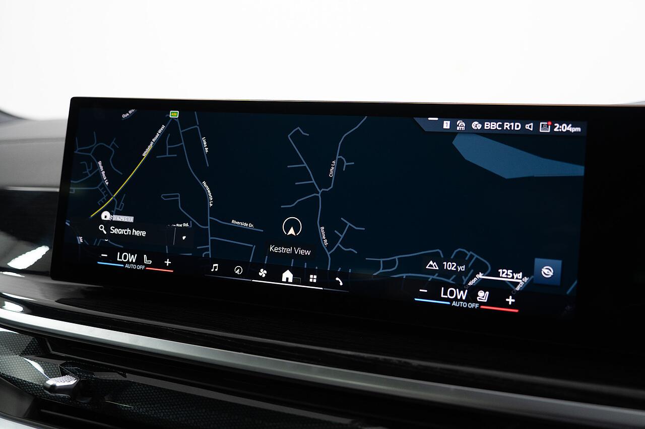 BMW X5 view 13
