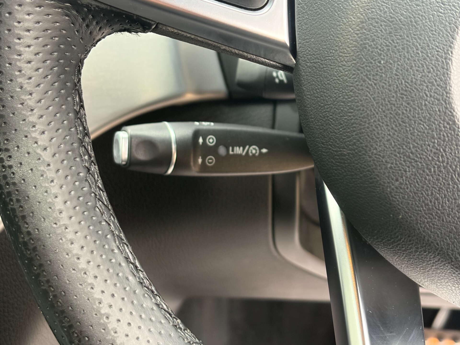 Mercedes-Benz Gle view 39