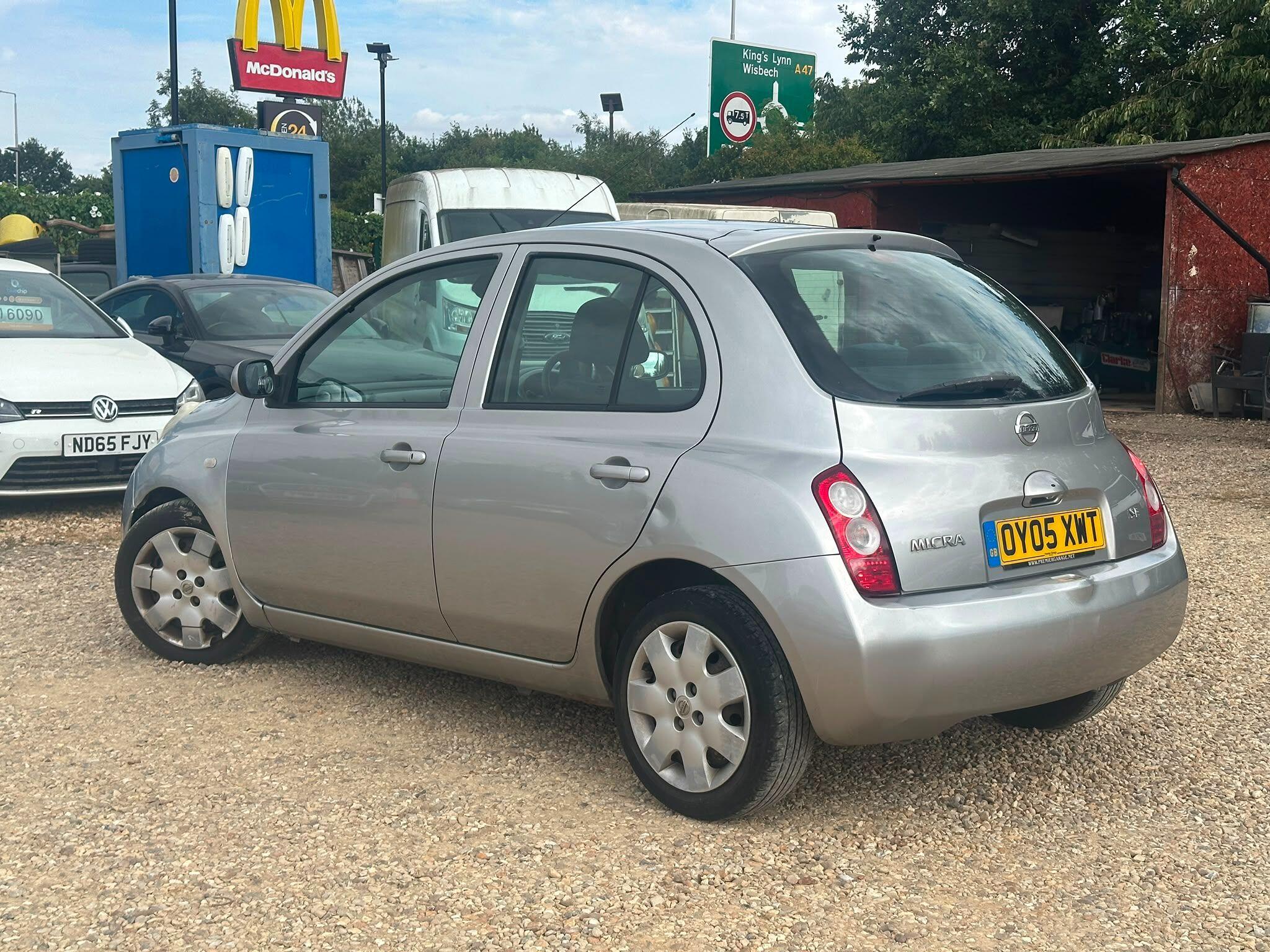 Nissan Micra view 4