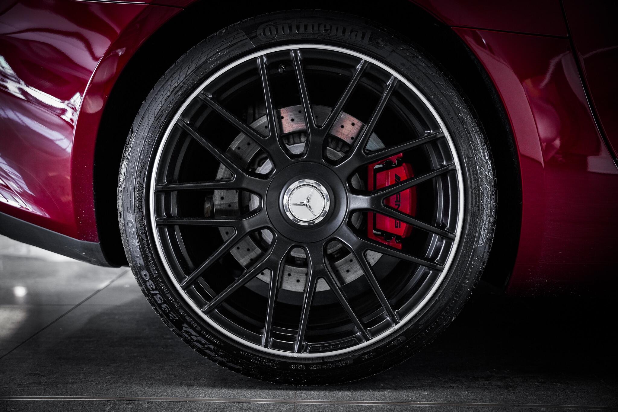 Mercedes-Benz AMG GT view 28
