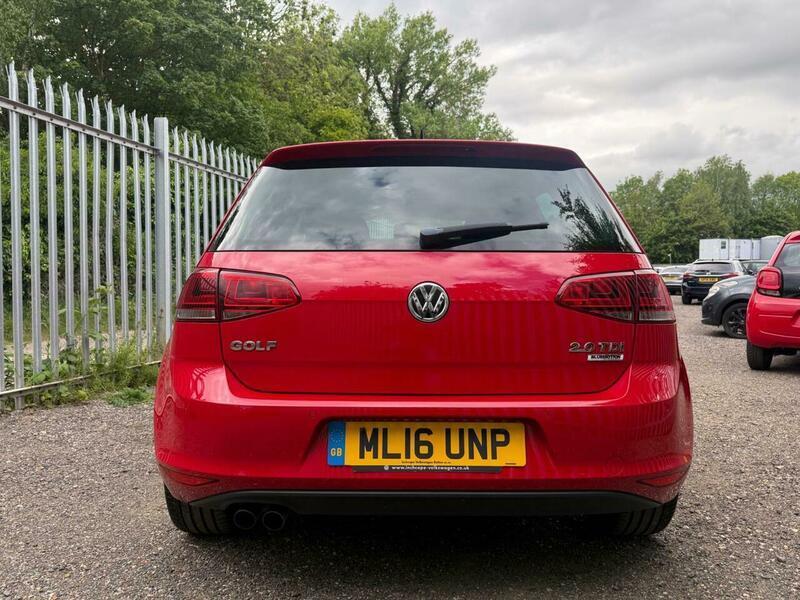 2016 Volkswagen Golf image 14