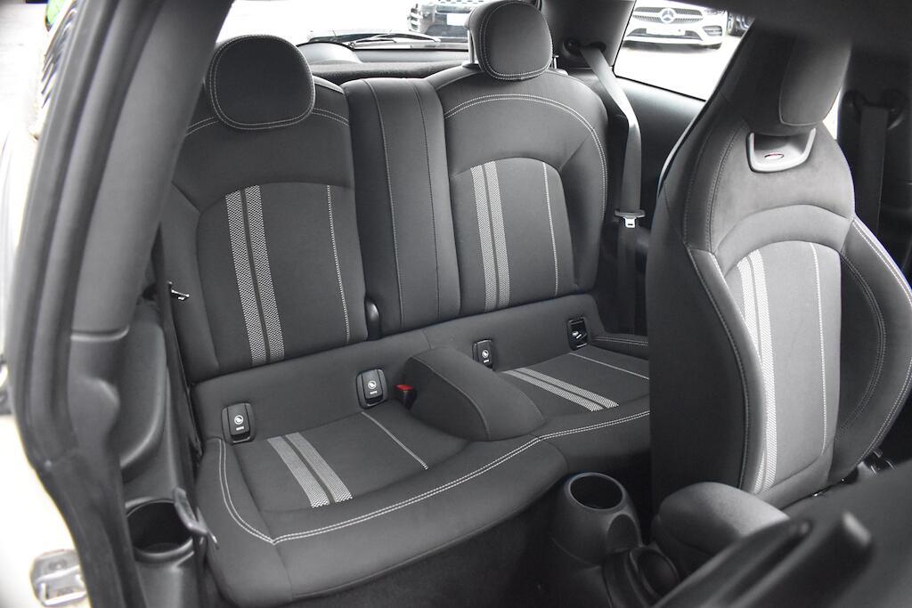 Mini Cooper view 28