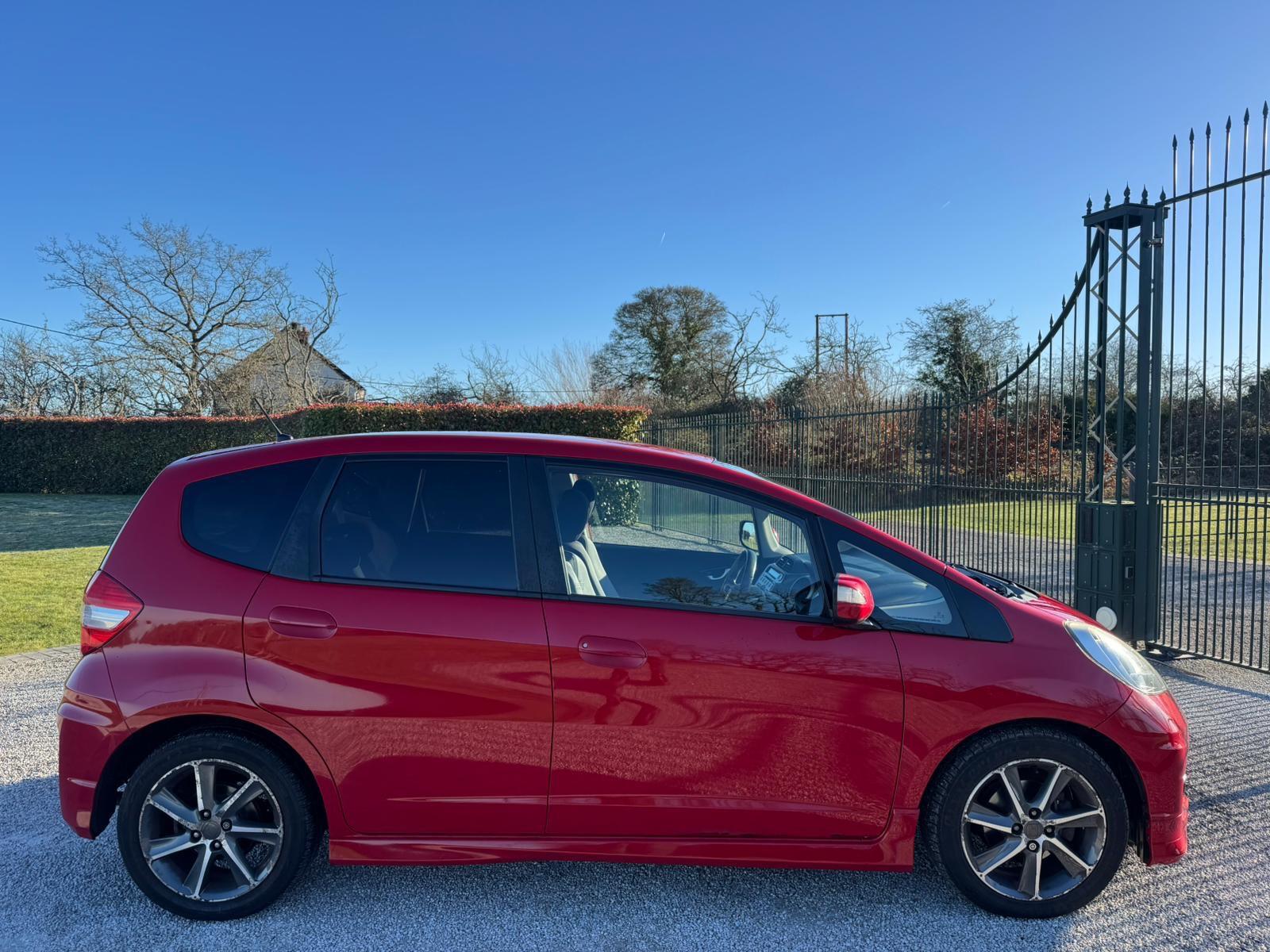 2013 Honda Jazz image 8