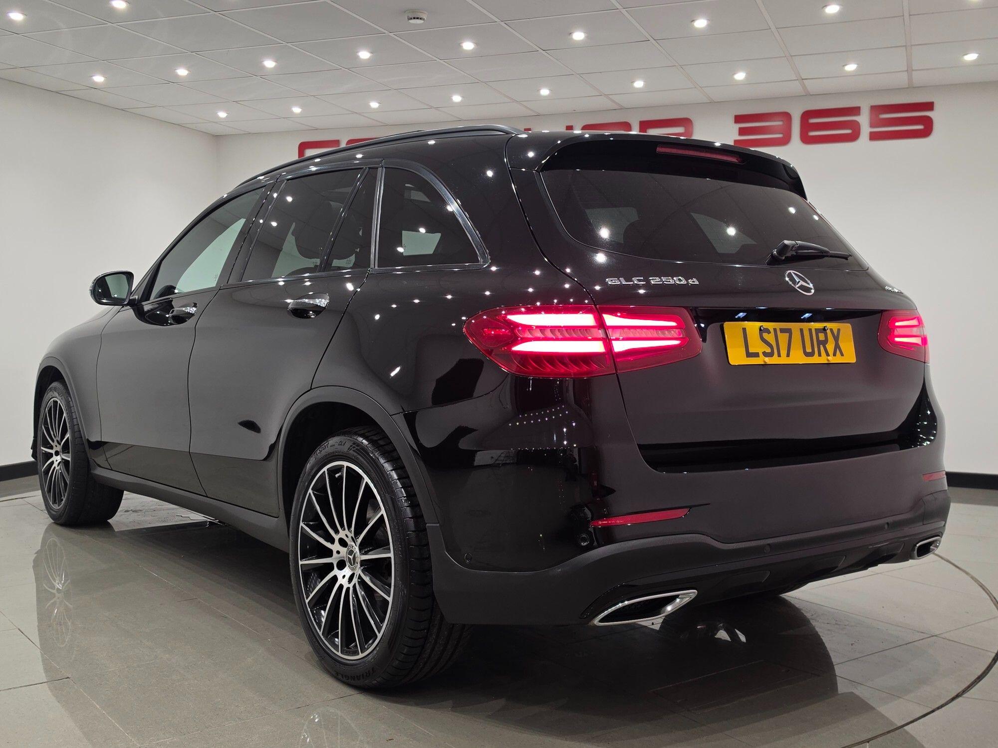 Mercedes-Benz GLC view 17