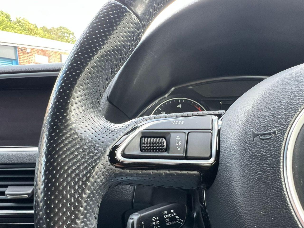 Audi Q5 view 34