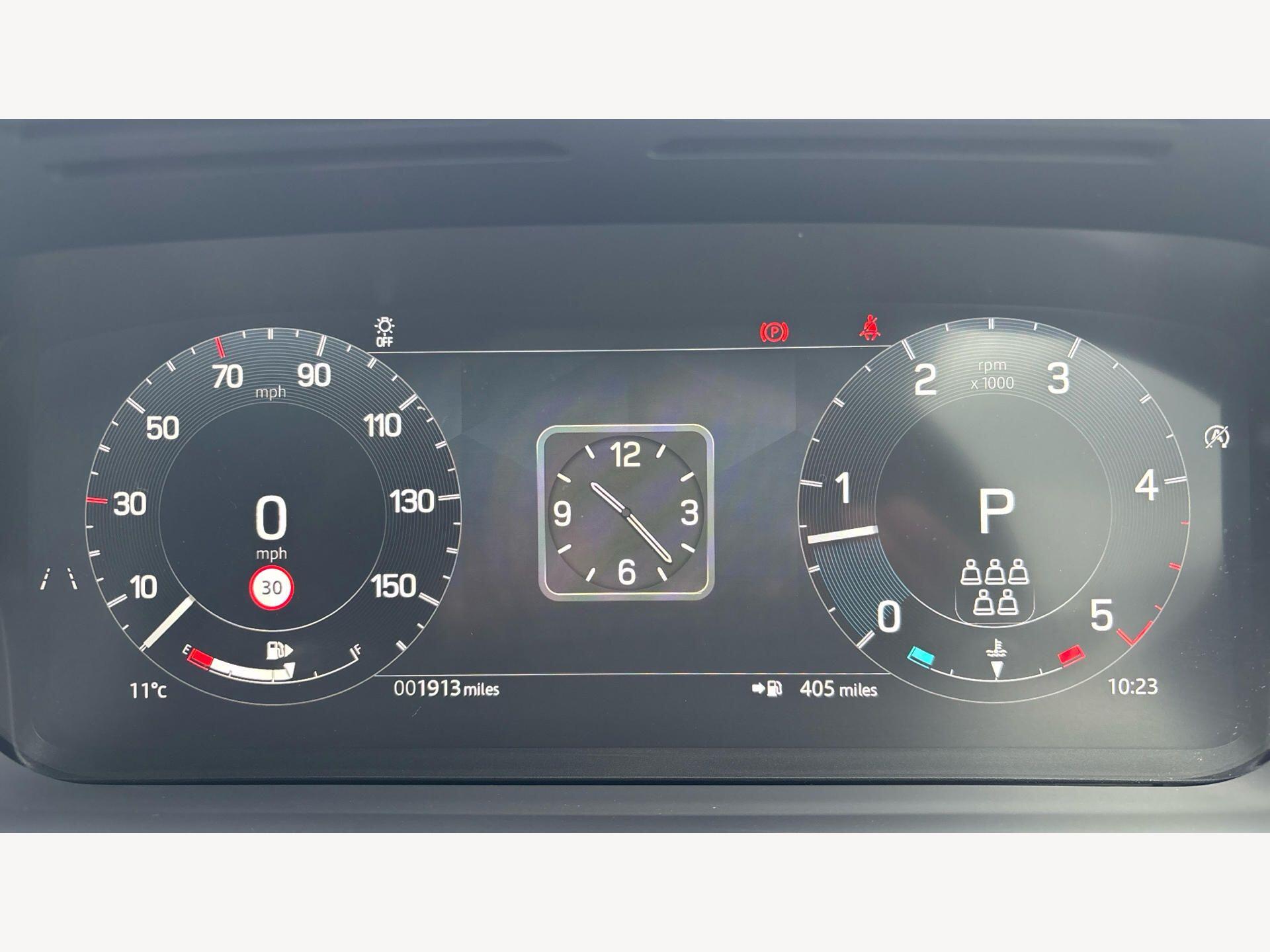 Land Rover Discovery view 19